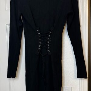 Missguided Black Lace-Up Long Sleeve Dress